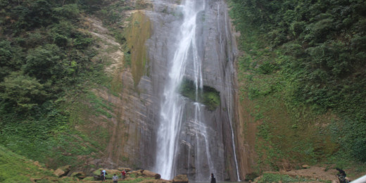 पर्यटकको रोजाइमा किन पर्‍यो जलविरे झरना ?
